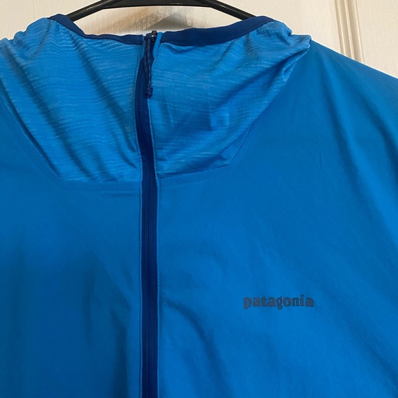 🚨SALE!!🚨Patagonia Airshed Pro Hoody - Picture 2 of 5